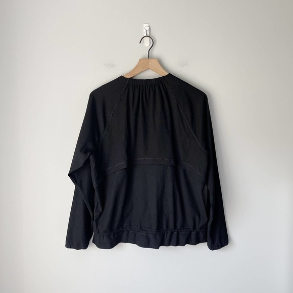 Athleta Women's Avenue Light Weight Black Full Zip Jacket Size Small S - Picture 4 of 4